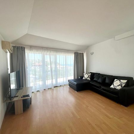ביאלה Апартамент Съни Хаус - Sunny House Apartment מראה חיצוני תמונה