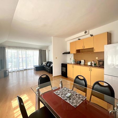 ביאלה Апартамент Съни Хаус - Sunny House Apartment מראה חיצוני תמונה