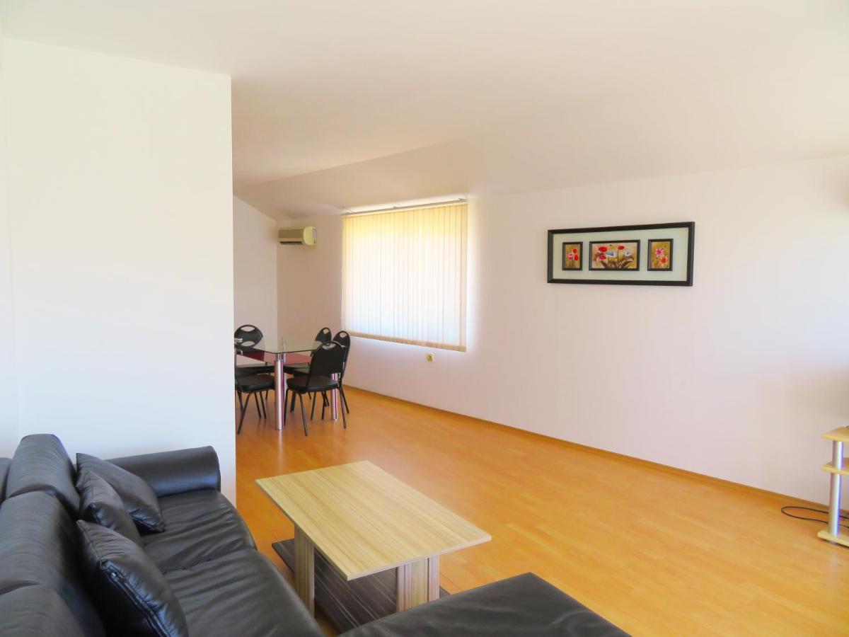 ביאלה Апартамент Съни Хаус - Sunny House Apartment מראה חיצוני תמונה
